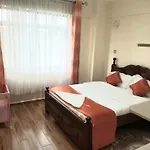 One Bedroom Near Adam\'S Arcade