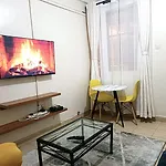 Lux Suites Trm 1 Bedroom Apartments