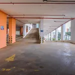 Diamond Plaza Apartments
