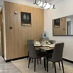 Staroot Apartment-Kilimani Yaya Center