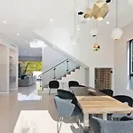 The Damrak Loft