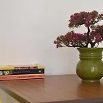 Juliett Wonder Furnished Apartment
