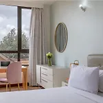 The Enclave Revamp 1 Bed By Yourhost, Nairobi