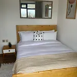 Exquisite Urban Apartment In Kilimani By The Manna Stays