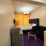 Be My Guest Studio