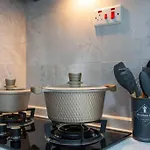 Cozy 1Br. Condo With Great Ambiance - Imanistays