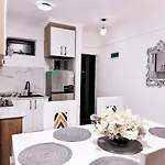 Erl Kenya