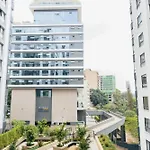 Deluxe Riverside Apartment
