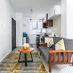 Karimu Luxe Homes- Studio Apartment