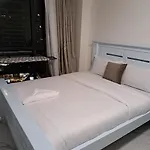 Executive Smart Studio B114