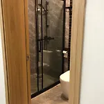 Starluxe Condo