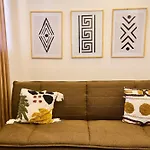 Apcon Cozy Homes