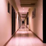 Bidwood Suite Hotel