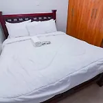 Urban Oasis Stylish 2Br Ensuite In Nairobi,Trm Dr