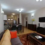 Fenesi Gardens Apartments