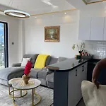 Luxurious 1Br Apartment Centrally-Located In The Heart Of The Serene Suburbs Of Kilileshwa