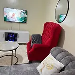 Cozy Queen Homes