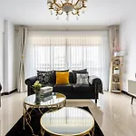 Monroe 3Br Apartment