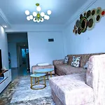 Gold Park 3Br Apartment