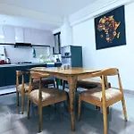 Gold Park 3Br Apartment