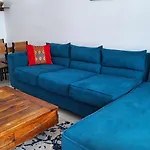 Luxury 2 Bed Near Airport And Sgr