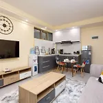 1 Bedroom With Gym And Golf Simulator Kilimani