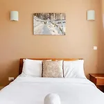 Emilia Apartments