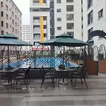 Luxurystudio With Study, A Pool Andgym