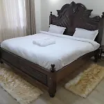 Azania 2Br Homes Opposite Movenpick Hotel