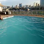 Rooftop Pool With City View - Studio
