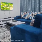 Christie\'S Apartments Buruburu