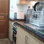 Luxurious Suite With King Bed N Pool