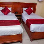 Almasi Hotel