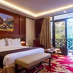 Hermosa Garden Hotel