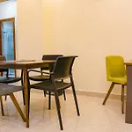 Elegant 2 Bedroom Apartment Kileleshwa - Free Netflix, Parking, Superfast Wifi, Views Of Arboretum