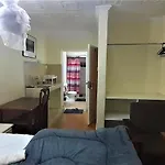 Lulu\'S Guest House