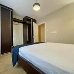 Executive 3-Bed Apartment In Kitusuru , Nairobi