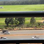 Geomara 1 Bedroom Junction Suites Ngong Rd