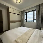 One Bedroom Apartment In Valley Arcade At 16Th Floor