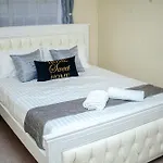 Ivyluxe Homestay South B