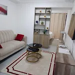 Cosy Condos, Lavington