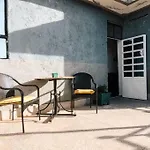 Snuggly 1Br
