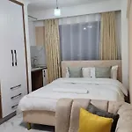 Cozy Studio In Kilimani Near Yaya Center