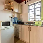Spacious Penthouse Rooftop Studio With King Bed