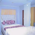 Suite 405