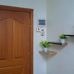 Suite 405