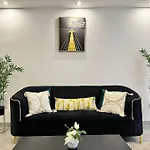 Kingsley Manor Perry Suites