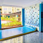 Comfy Studio - Pool & Gym - Kilimani