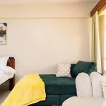 Oloiplai Studio Westlands 4B
