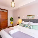 2Bedroom With A Pool And Gym At Westlands